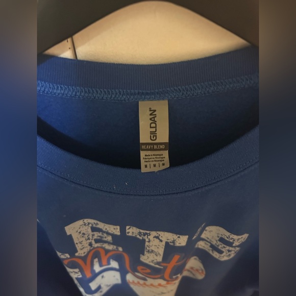 Mets sweatshirt size women’s medium - Picture 3 of 3